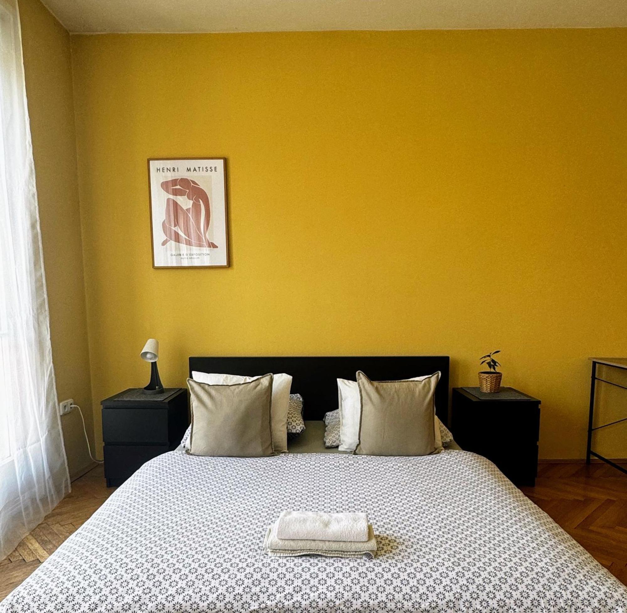 Extralarge Queen Room In The Heart Of Bratislava With Terrace Eksteriør billede